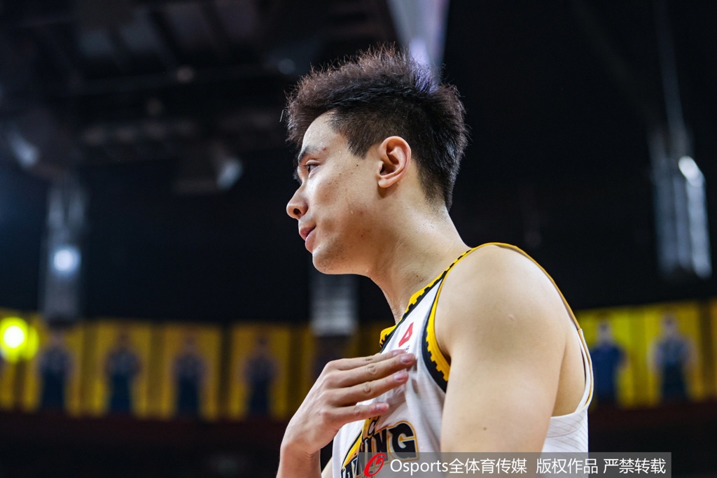 付政浩：辽宁遭遇更绝望溃败 绝对是队史最无力最绝望的场次之一